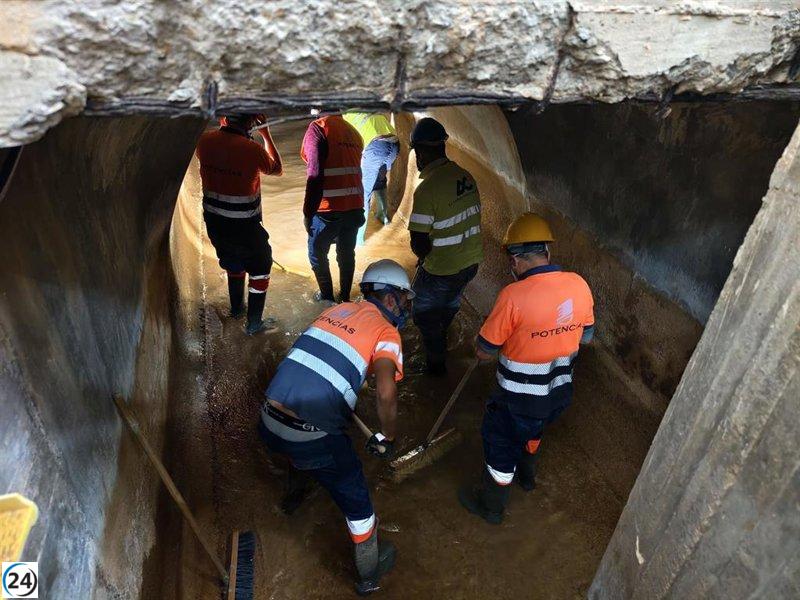 Este miércoles, el canal de MCT alcanzará el depósito de El Mirador en San Javier tras su limpieza.