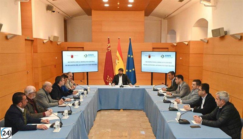 Gobierno y agricultores unen fuerzas contra el recorte de agua del Tajo-Segura por el nuevo caudal ecológico.