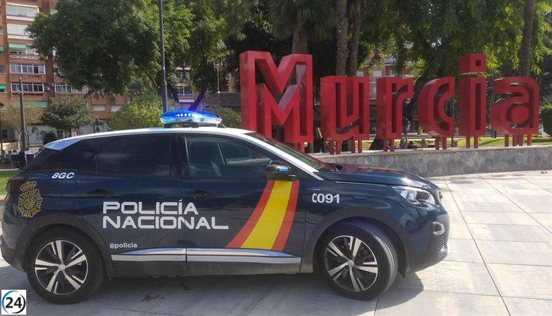 Cuatro miembros de una banda de ladrones itinerantes arrestados en Murcia.