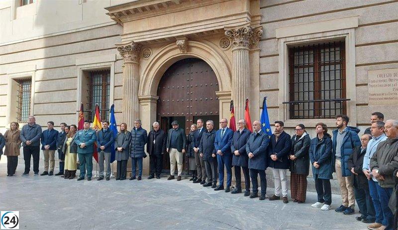 López Miras enfatiza la importancia del rescate antes de investigar las causas.