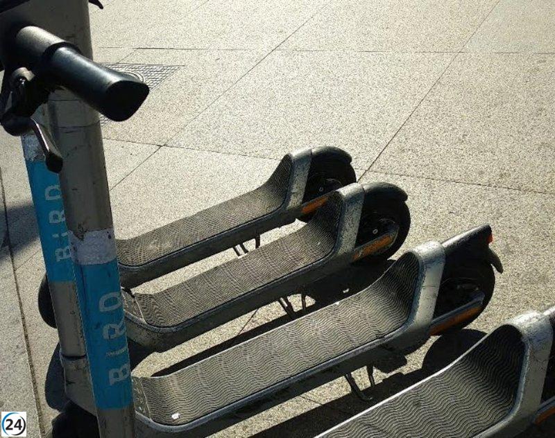 Murcia enfrenta dos incidentes diarios de patinetes y cerca de 3.500 multas en 2025.