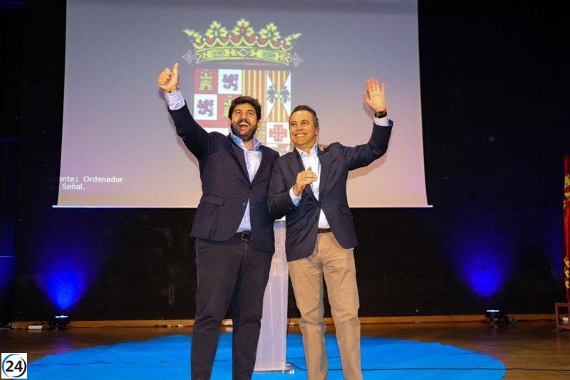 López Miras culpa a Sánchez de recortar en agricultura al negar el trasvase.