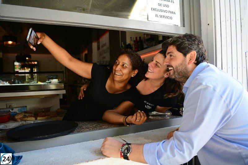 El PP prorrogará el bono de ayuda hasta la bajada de los tipos de interés, según López Miras.