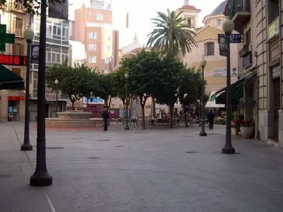 La Plaza de las Flores de Murcia: la vida social del centro histórico