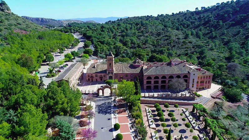 Disfruta del turismo rural en la Sierra de Espuña